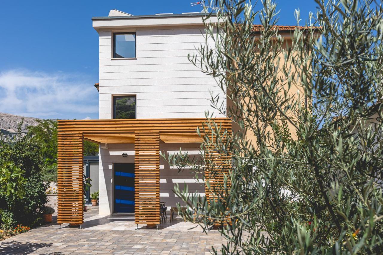 Vila Iris Baska 2 Hotel Exterior foto